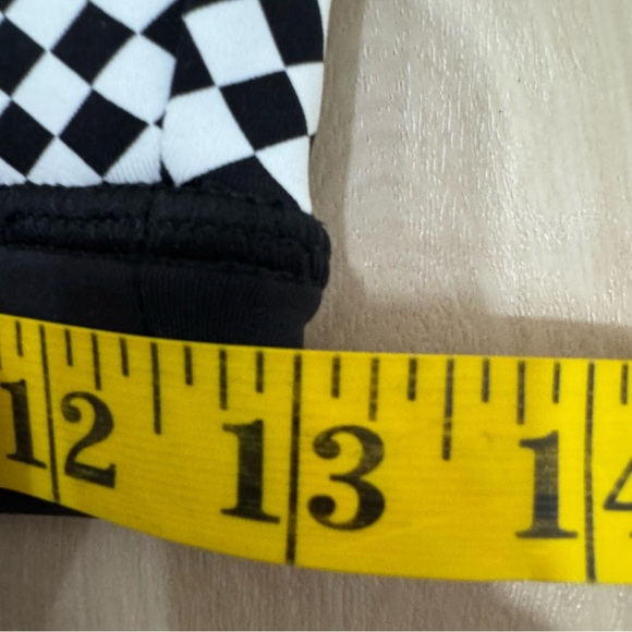 IVL Collective Sport Bra Black White Checkered Front Zip Women's 6 Workout - Picture 12 of 12